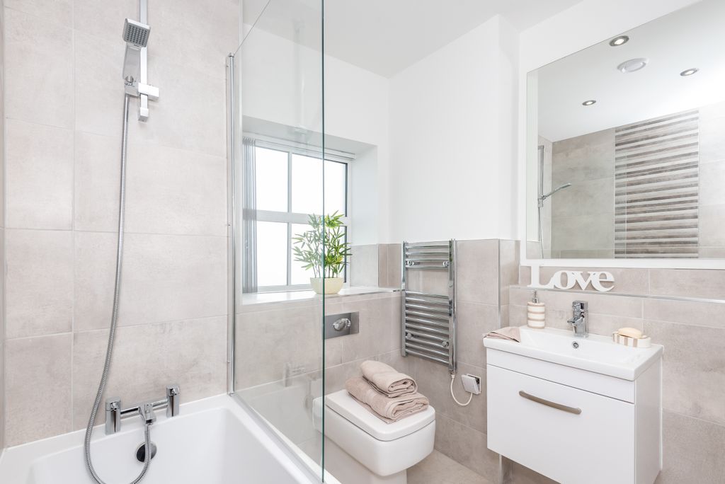 Property photo 3 of 5