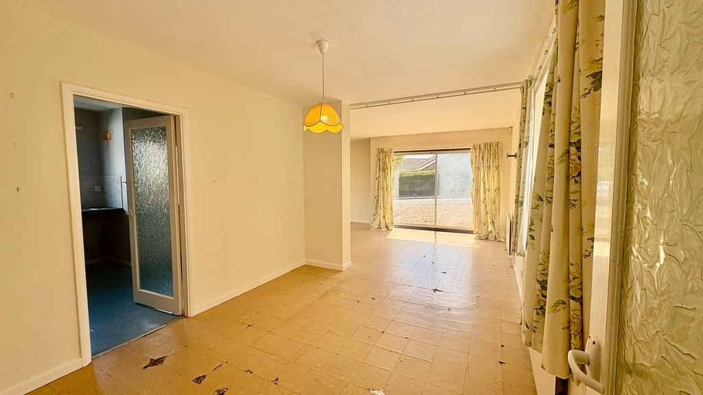 Property photo 3 of 13 Photo 9