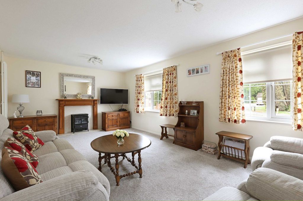 Property photo 2 of 16 Picture No. 08