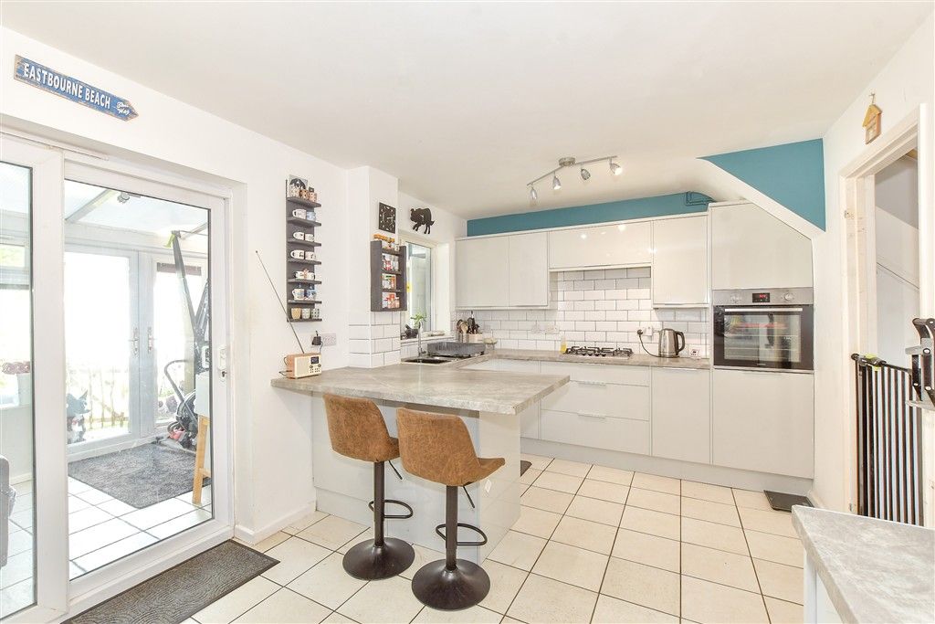 Property photo 2 of 11 Kitchen/Diner