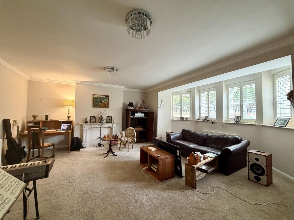 Property photo 3 of 8 Living Room