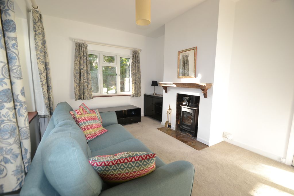 Property photo 2 of 14