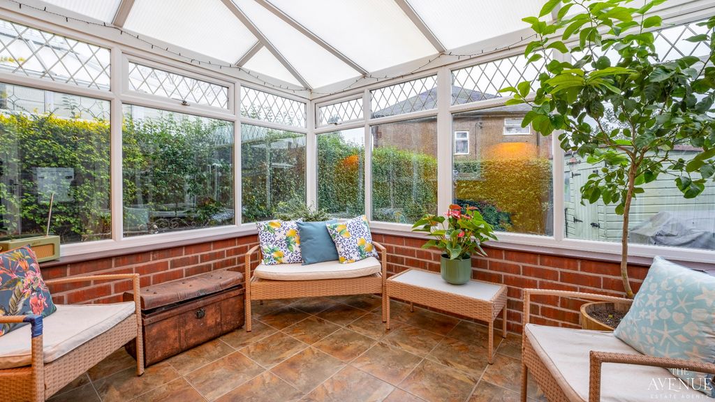 Property photo 2 of 20 4702236