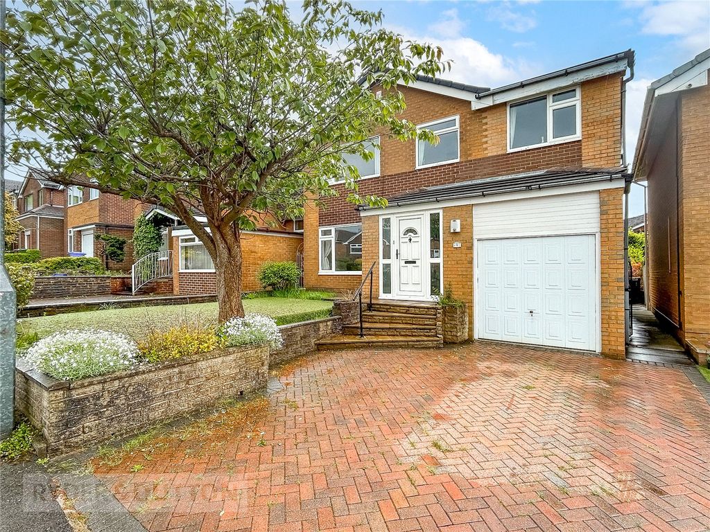 Property photo 1 of 19 Front