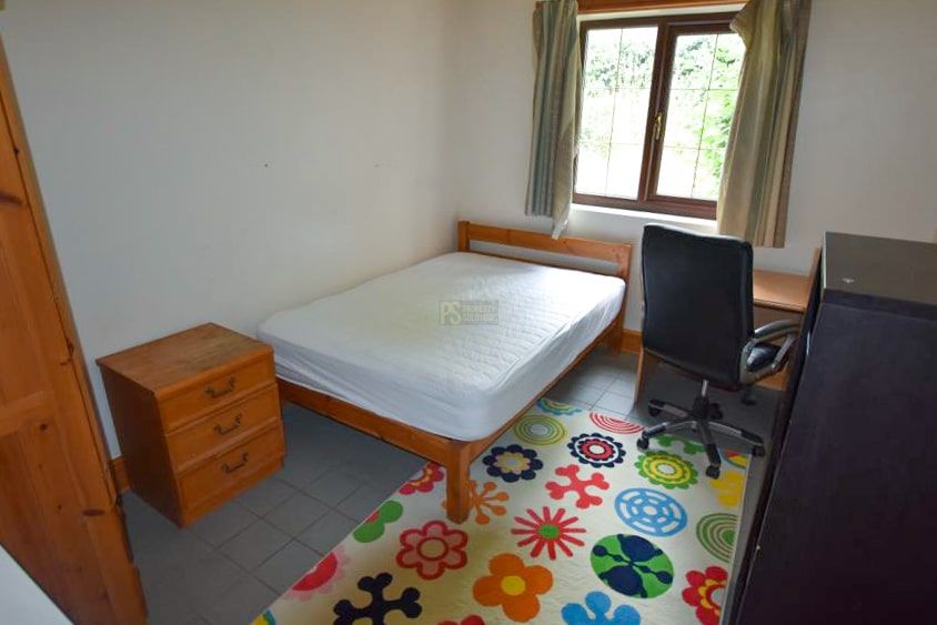 Property photo 2 of 4