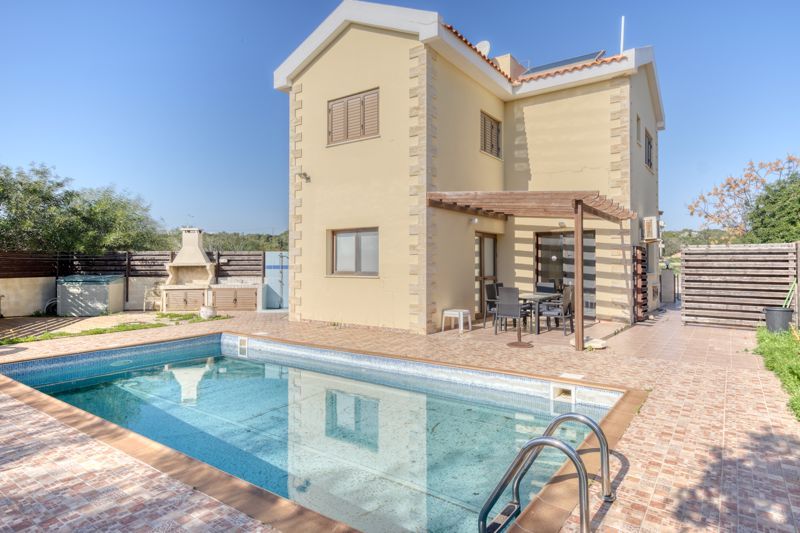 Property photo 1 of 23 Rear Of The Villa