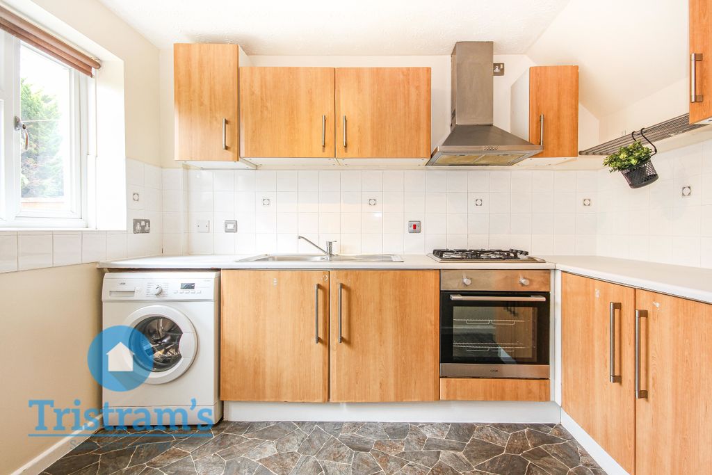 Property photo 2 of 16 Img_3213