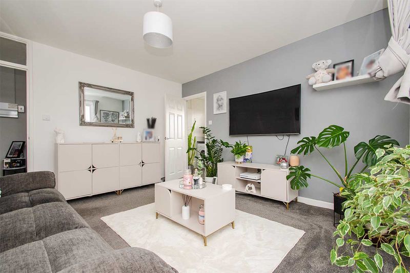 Property photo 3 of 15 Photo 9