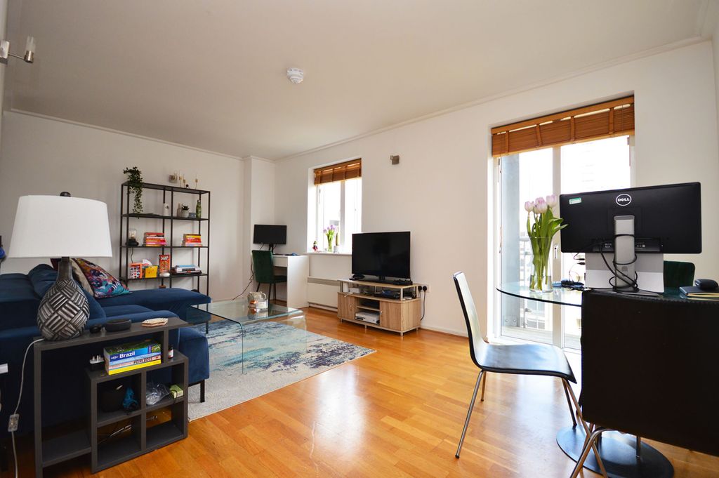 Property photo 2 of 13 Gallery