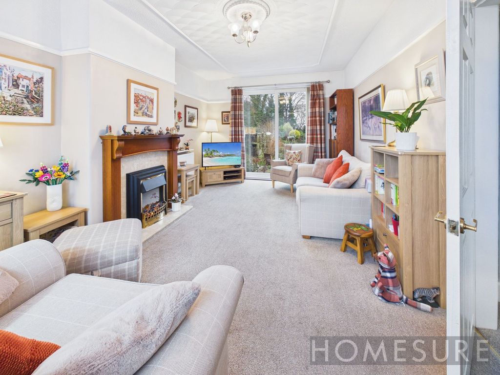 Property photo 3 of 25