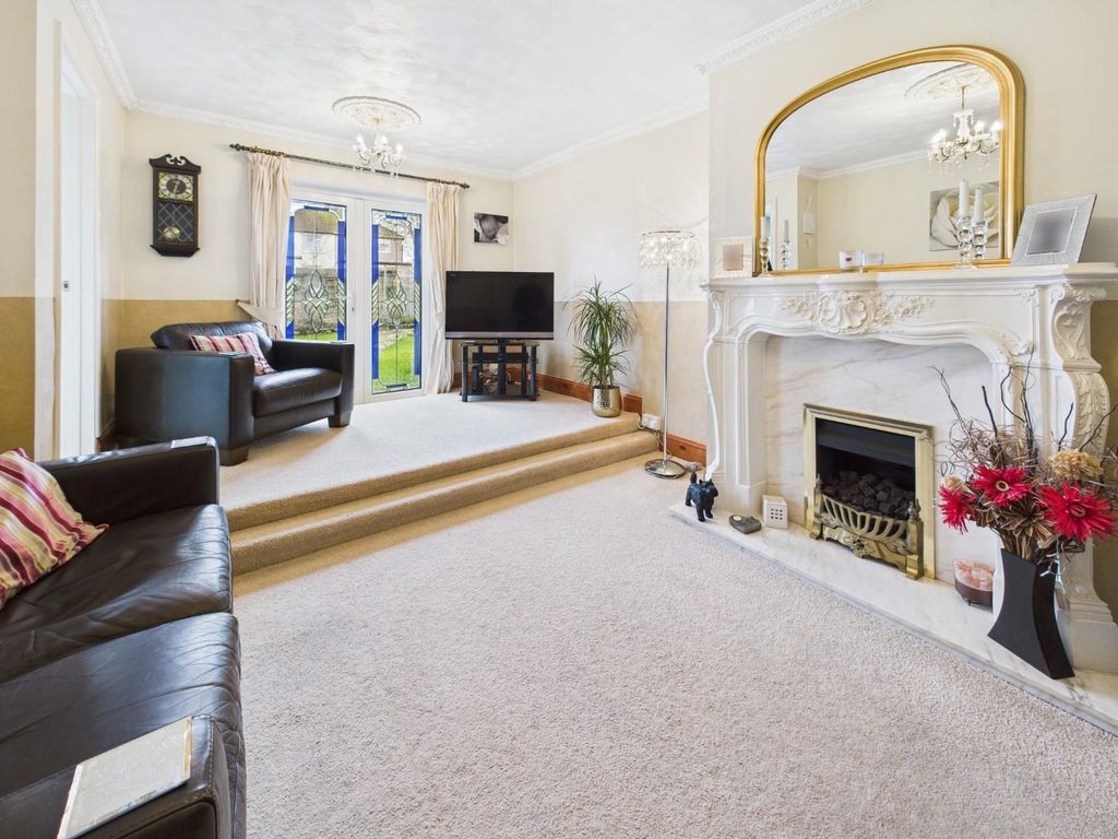 Property photo 3 of 35 Cam01576G0-Pr0228-Still044.Jpg