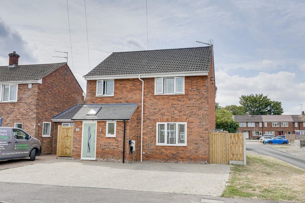 Property photo 1 of 21