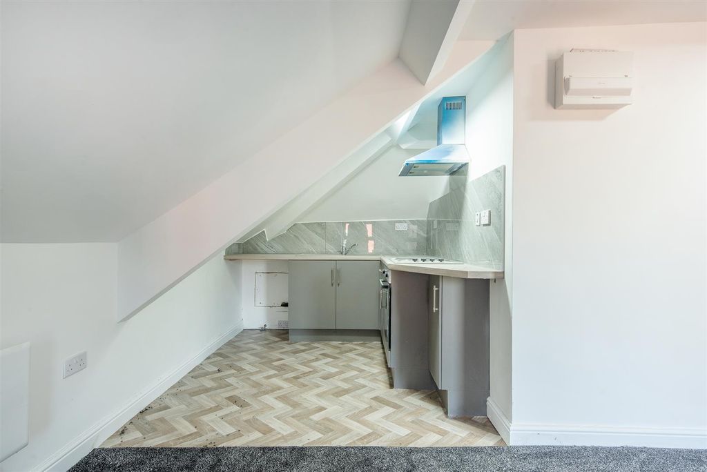 Additional image 20 of 3 bed flat for saleFleet Street, Preston PR1