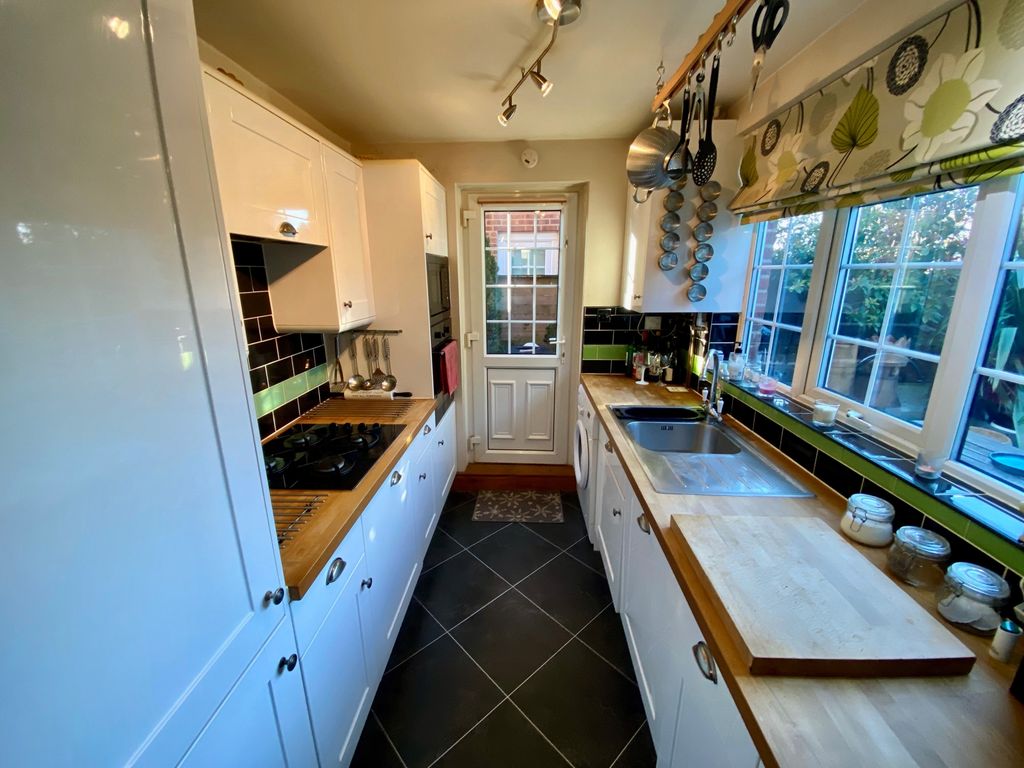 Property photo 2 of 11 Photo 7