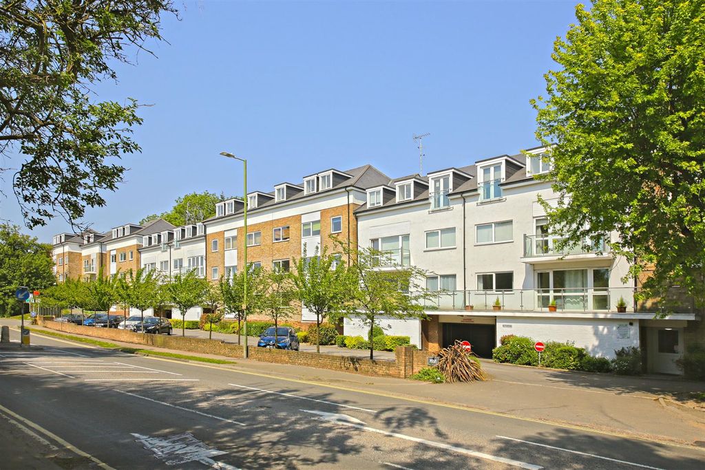 Property photo 1 of 8 5981.Jpg
