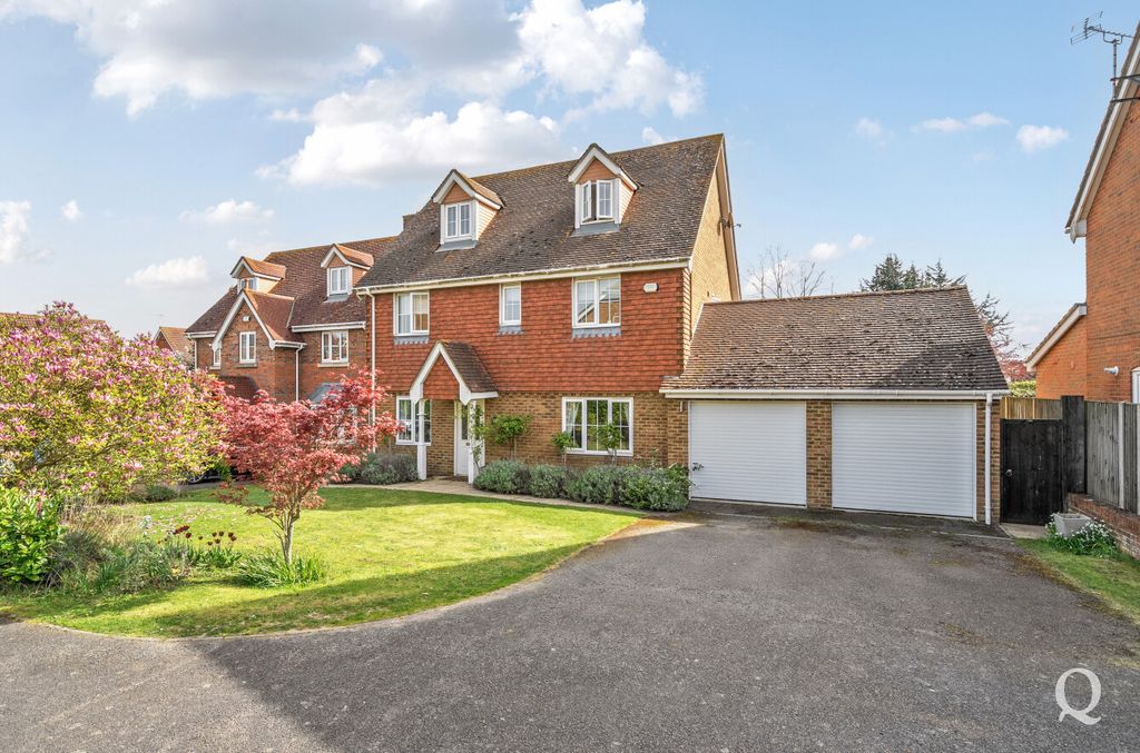 Property photo 1 of 24 Cf2Fb5F0-65dc-4A3...