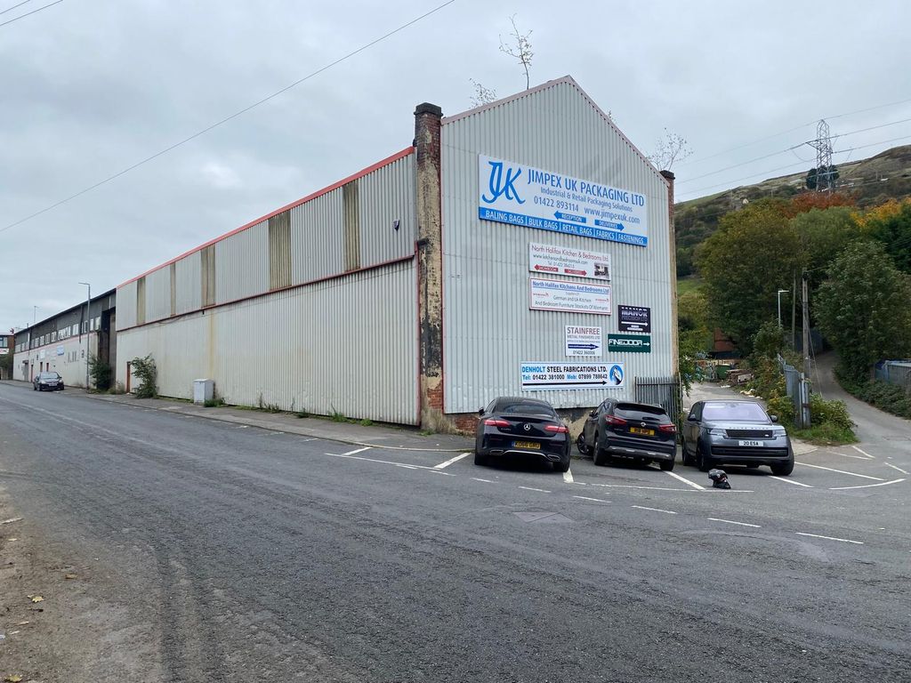 Property photo 2 of 2