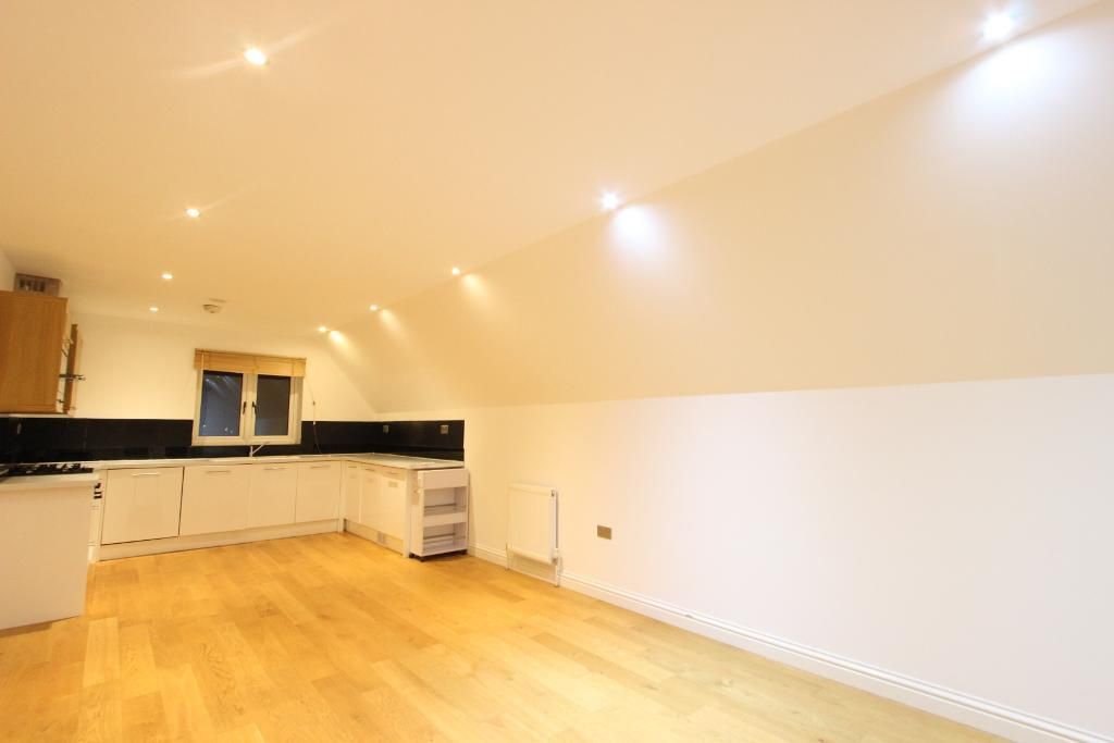 Property photo 3 of 11 Photo 3