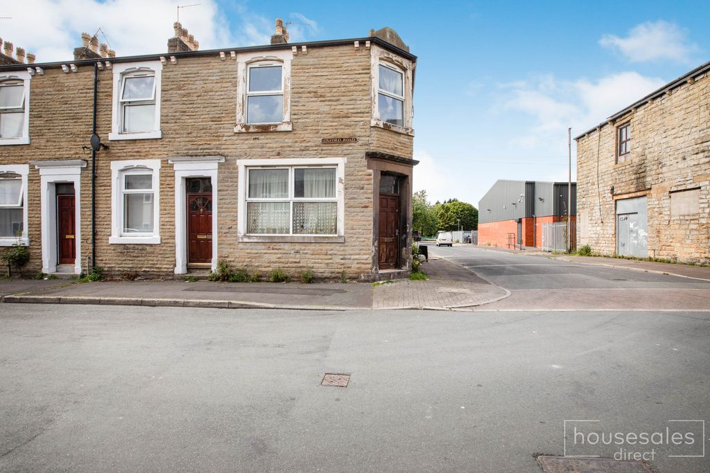 Property photo 1 of 10