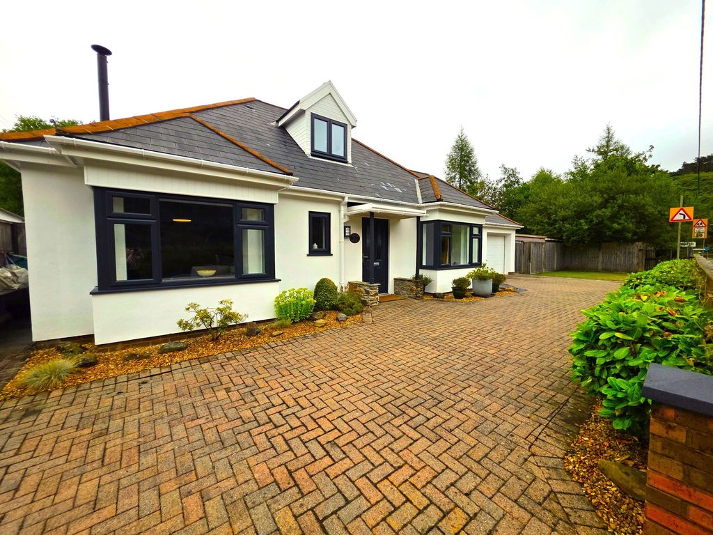 Property photo 1 of 29