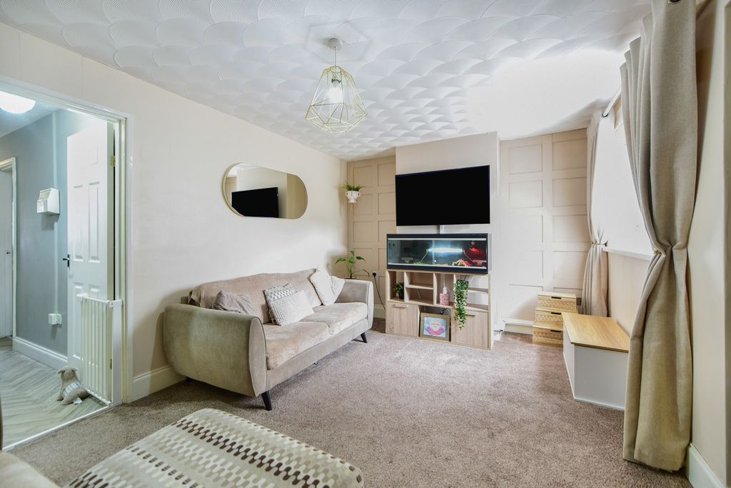 Property photo 2 of 21 Dsc_2017