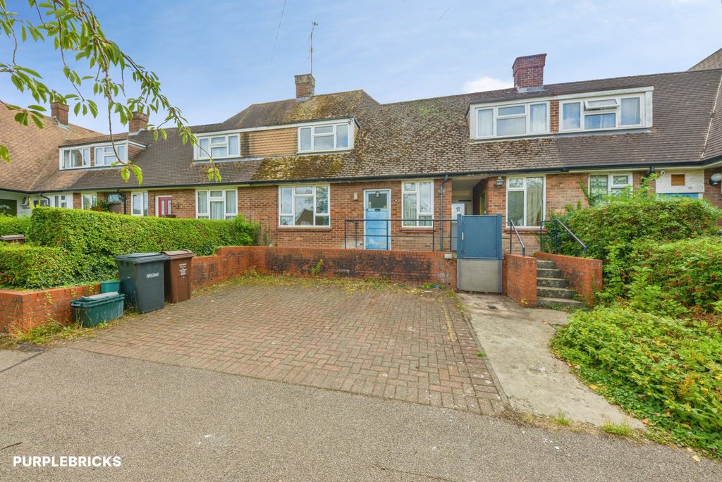 Property photo 1 of 27