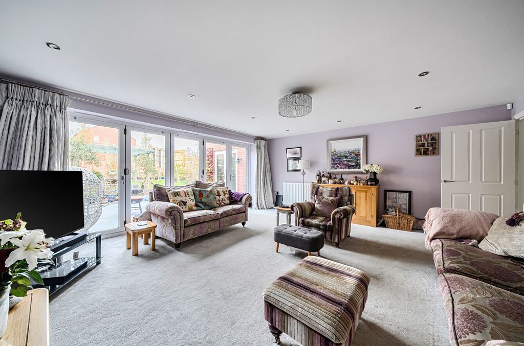 Property photo 2 of 26 1433181-3-69c172F...