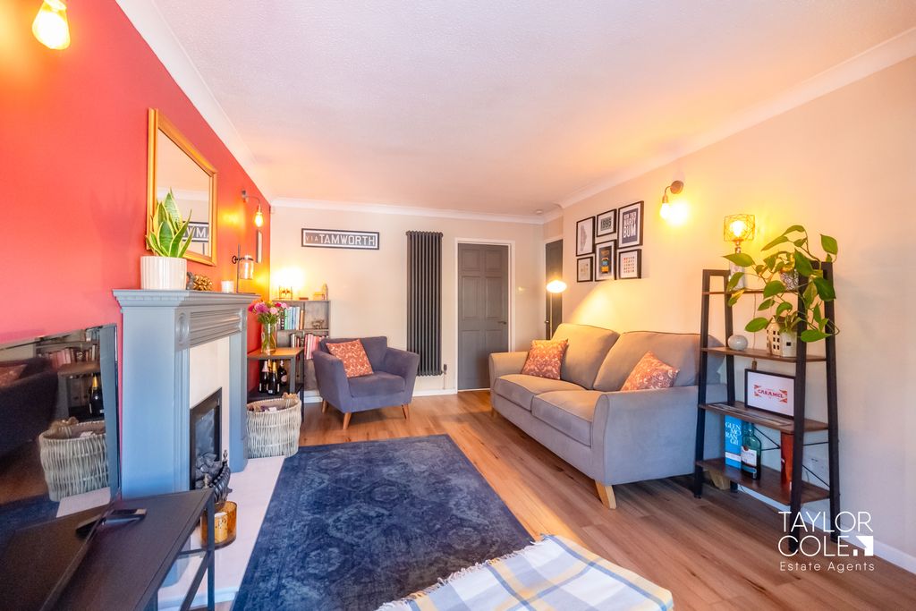 Property photo 3 of 27