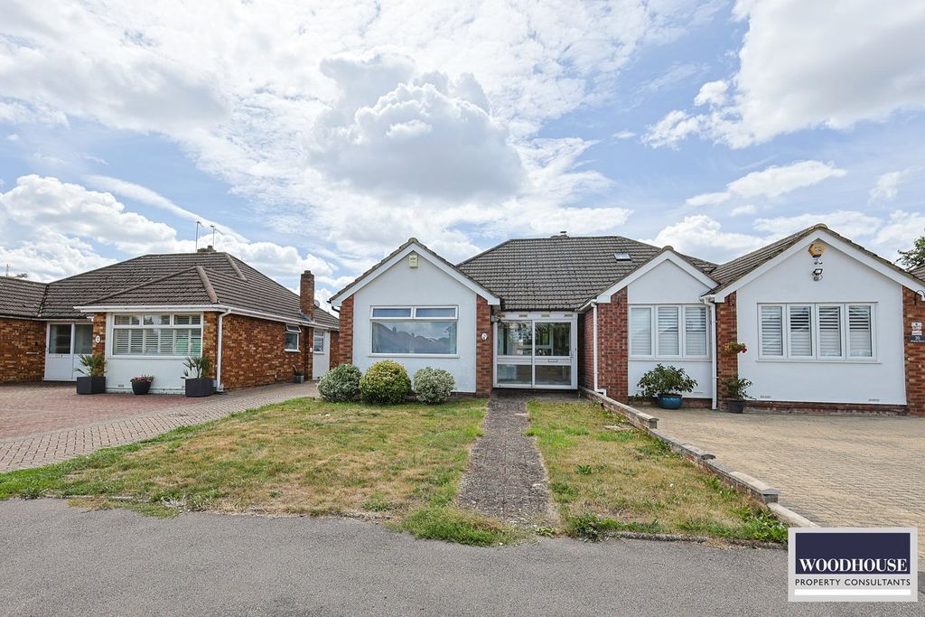 Property photo 1 of 26