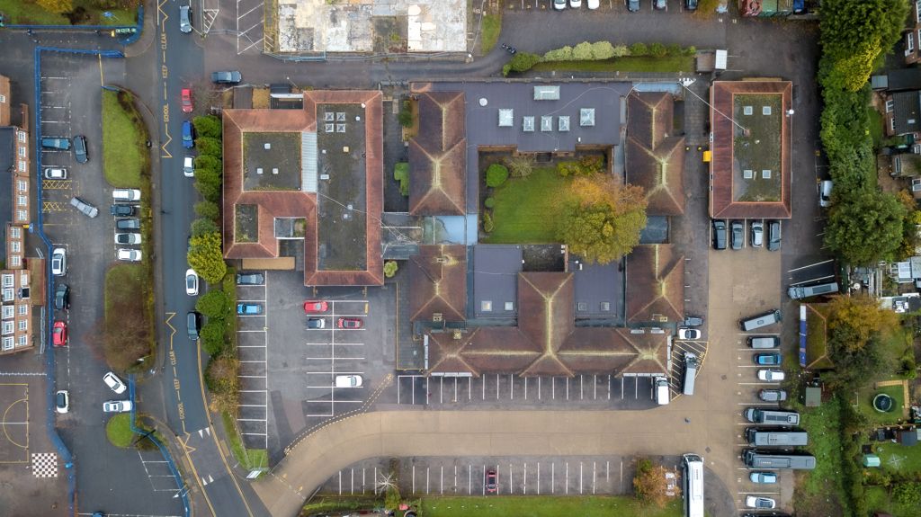 Property photo 2 of 9 Photo 1