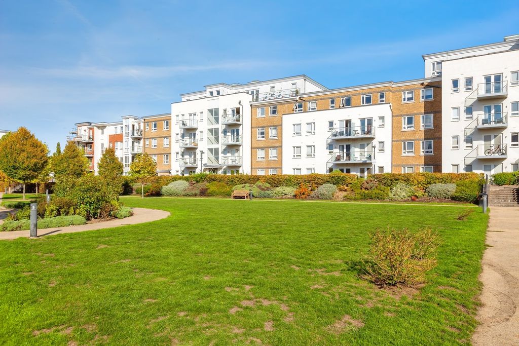 Property photo 1 of 17 Picture 1