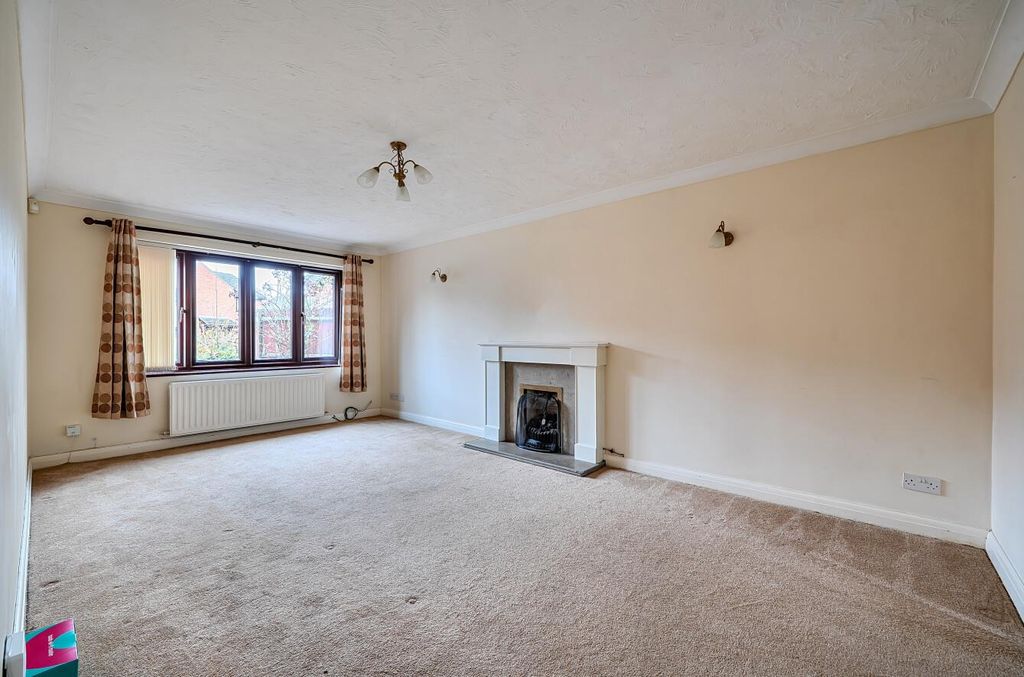 Property photo 2 of 17 1418641-3-69975950155De.Jpg