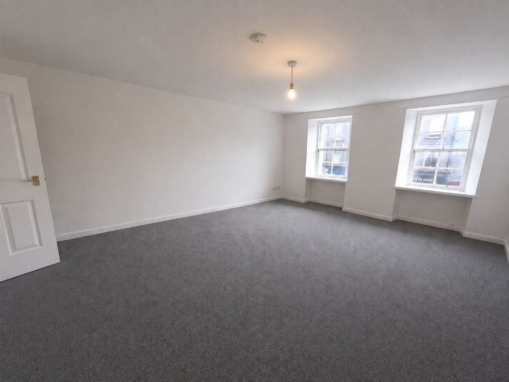 Property photo 3 of 10 Photo 3