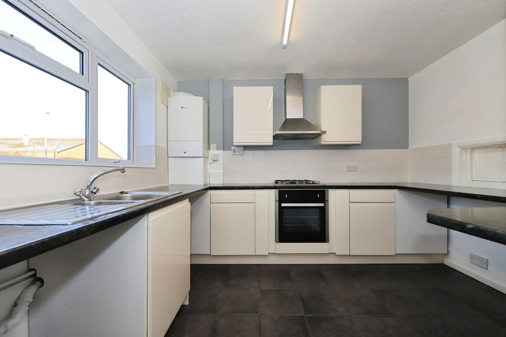 Property photo 2 of 17 Pbox-Img.Jpg