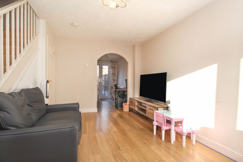 Property photo 3 of 11 Living Room