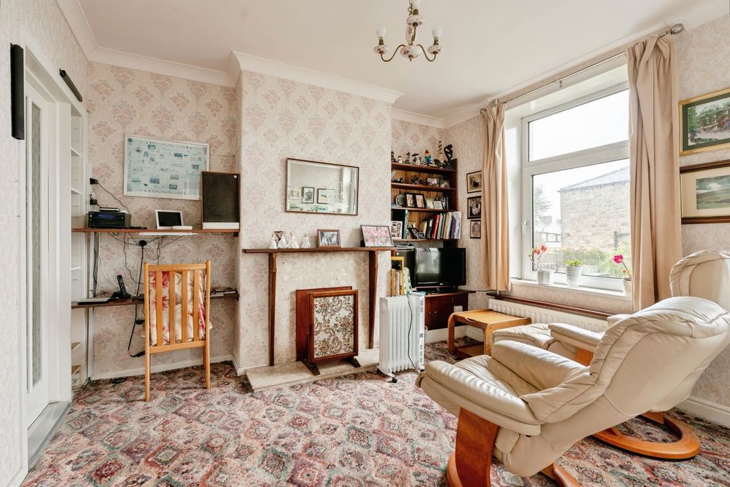 Property photo 2 of 12 Pbox-Img.Jpg