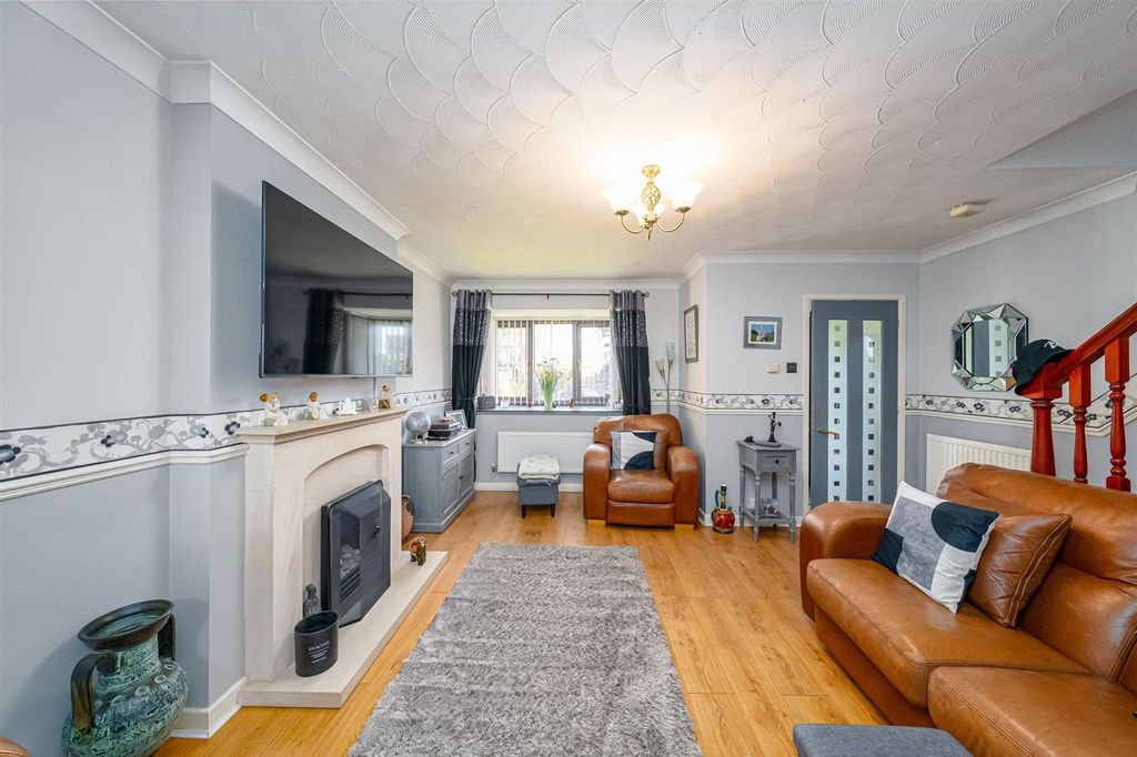 Property photo 2 of 23 Bexhill-3.Jpg