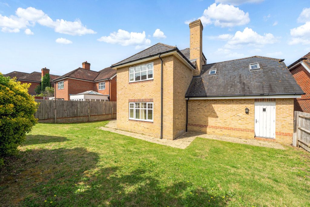 Property photo 2 of 11 Picture No. 74