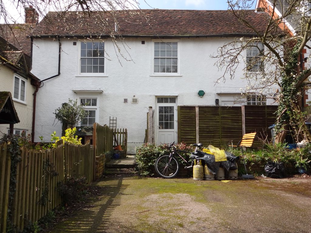Property photo 1 of 6