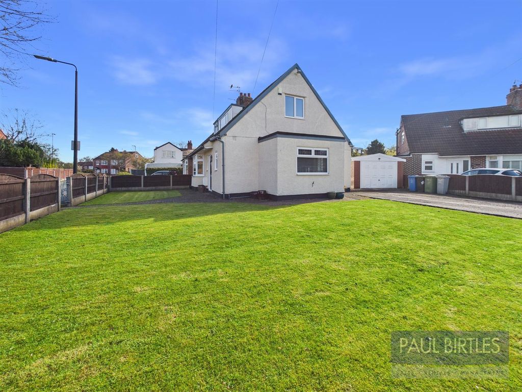 Property photo 2 of 18 Cam01301G0-Pr0737-Still013.Jpg