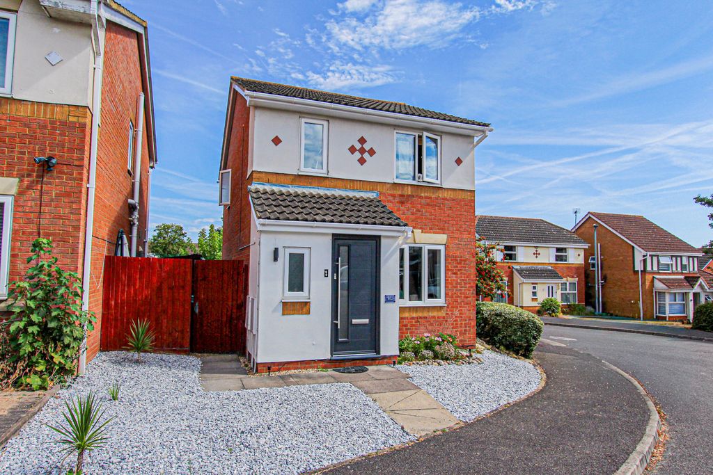 Property photo 1 of 16 Front