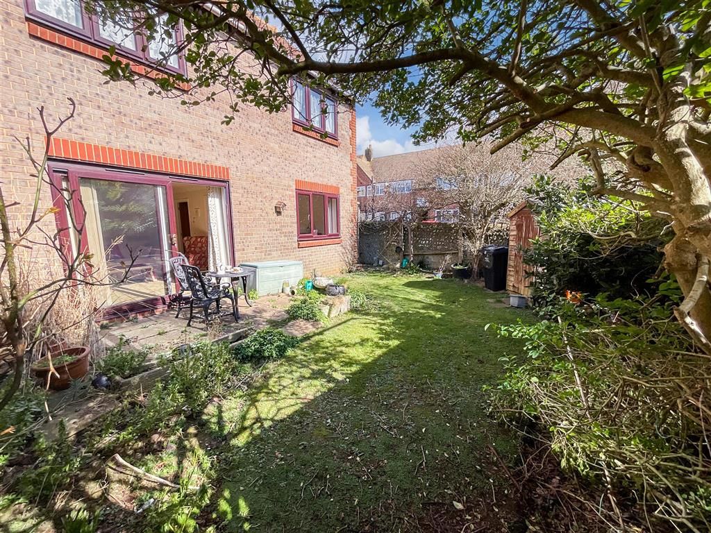 Property photo 1 of 12 Rear Garden