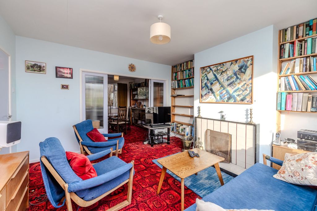 Property photo 3 of 22 32Trajanwalk-Heddononthewall-Ne150Bj-13