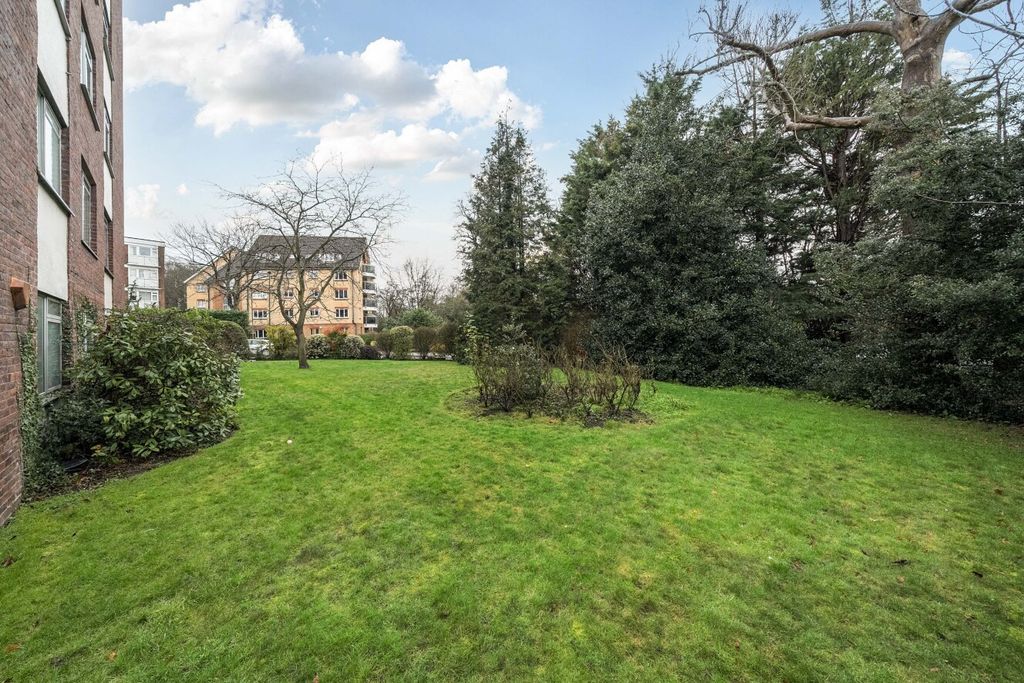 Property photo 3 of 10 1402268-2-6970F85...