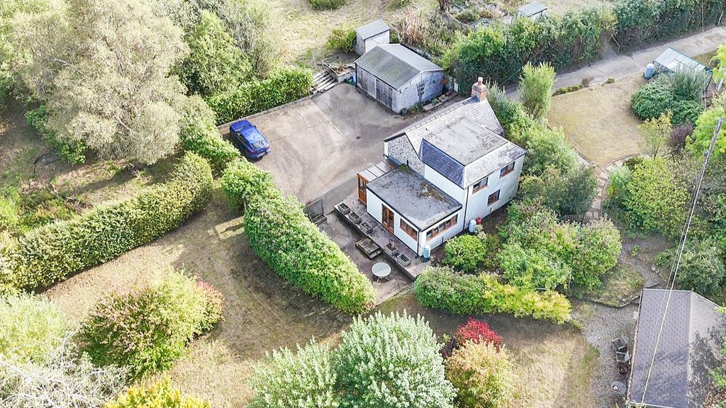Property photo 1 of 30