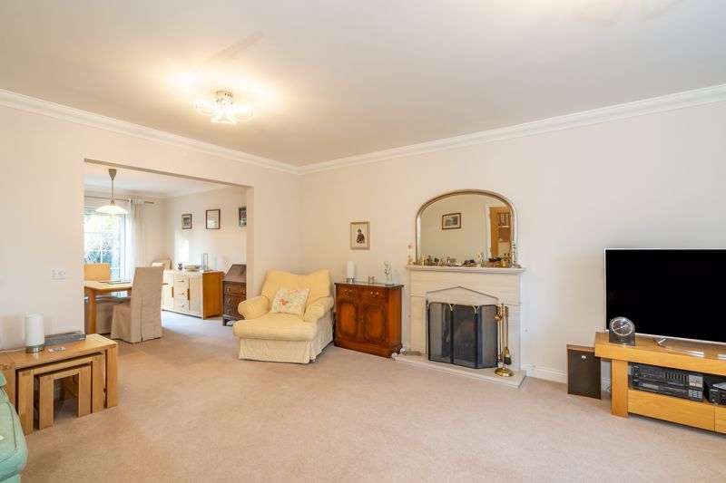 Property photo 3 of 16 Photo 5