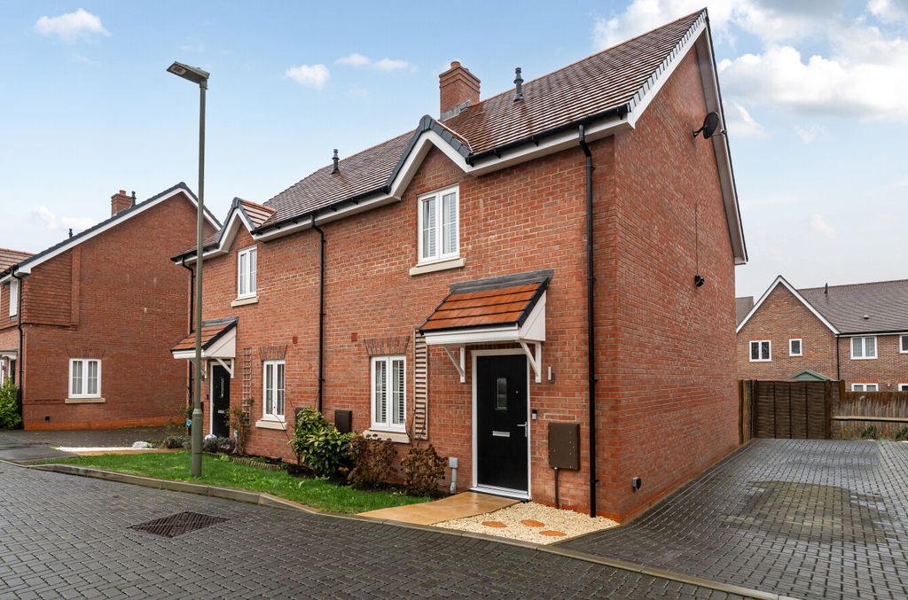 Property photo 1 of 9