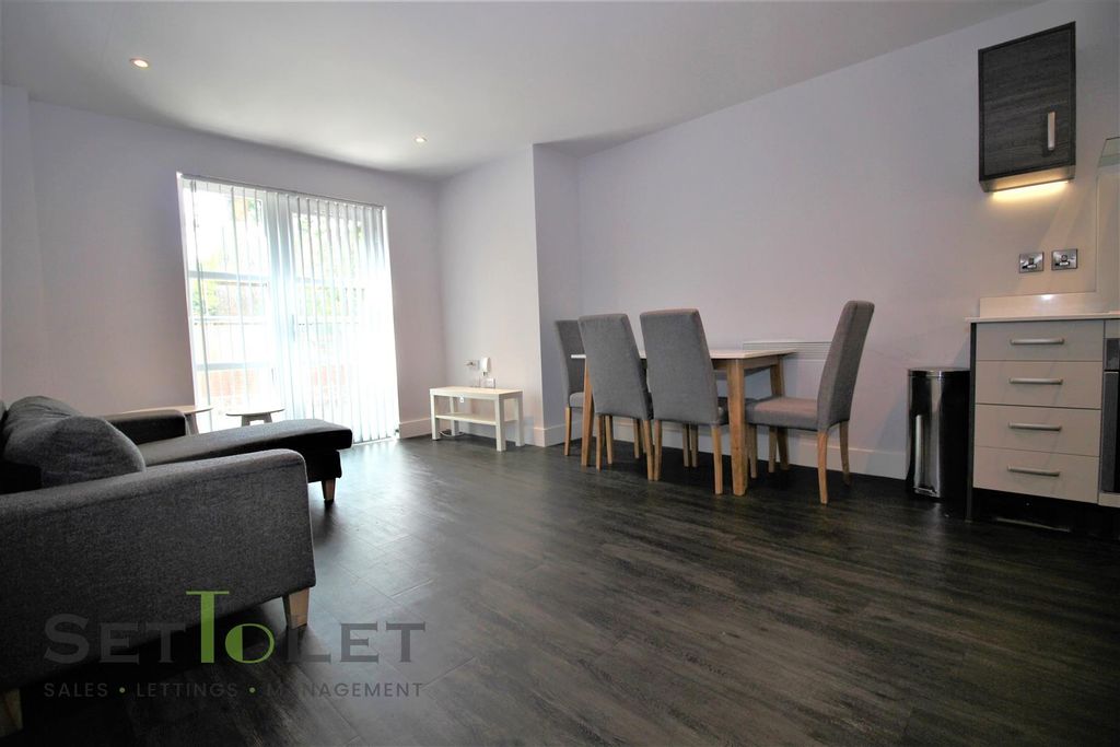 Property photo 1 of 13 Img_0455.Jpg