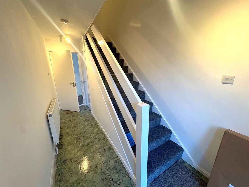 Property photo 2 of 18 Img_1445.Jpg