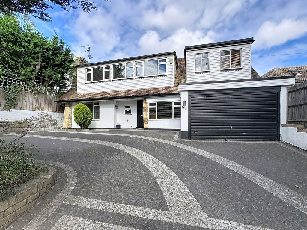 Property photo 1 of 24